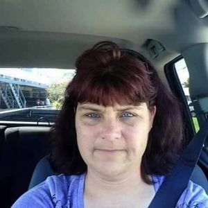 Meet your Posher, Nora